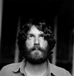Ray LaMontagne has an awesome beard